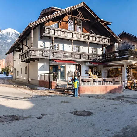 Haus Gabriel - Seefeld Guest house *